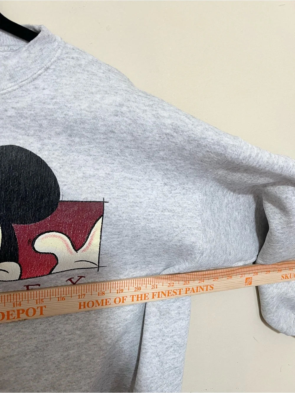 Vintage 90’s The Disney Catalog XL Mickey Graphic Sweatshirt Gray Unisex Retro